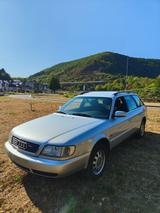 Audi A6 Avant  C4 TÜV neu - Audi A6 aus 1996: Kombi