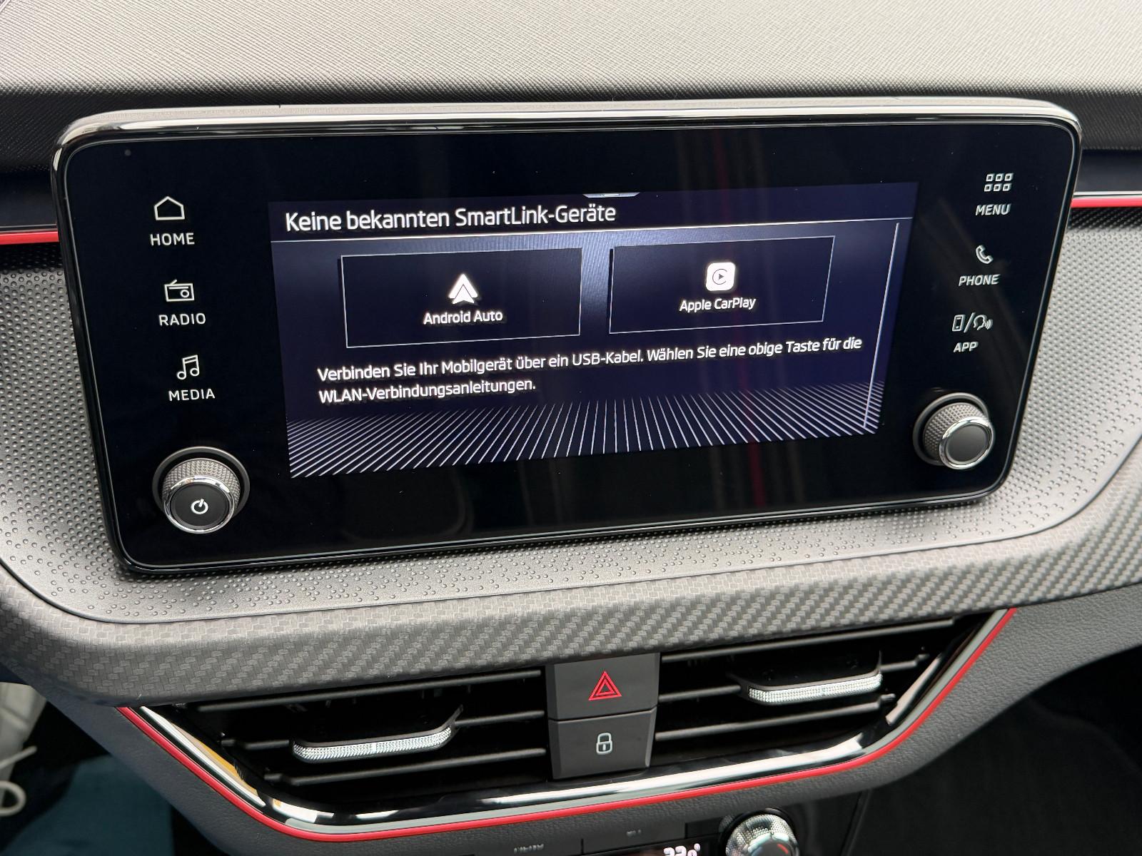 Skoda Kamiq 1.0 TSI DSG Monte Carlo (Pano,AHK,5/100)