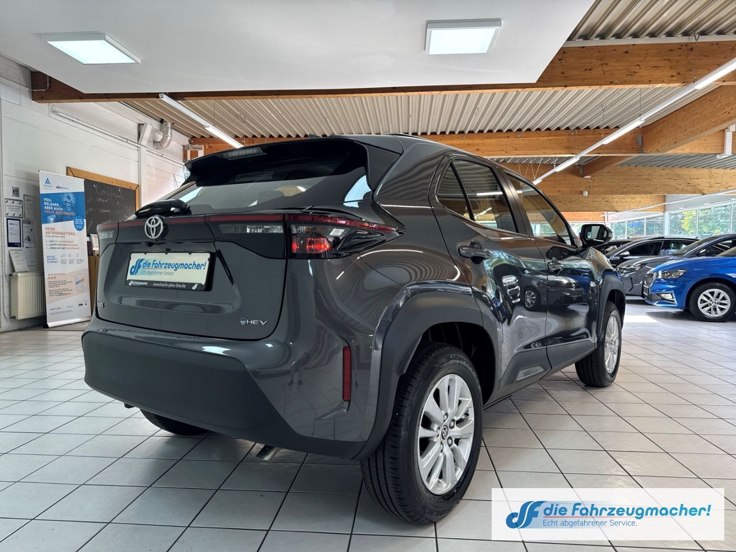Fahrzeugabbildung Toyota Yaris Cross Hybrid FWD Comfort ACC DAB Spurhalte