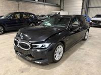 BMW 330e KOMBI FACELIFT WIDESCREEN / SHADOW LINE