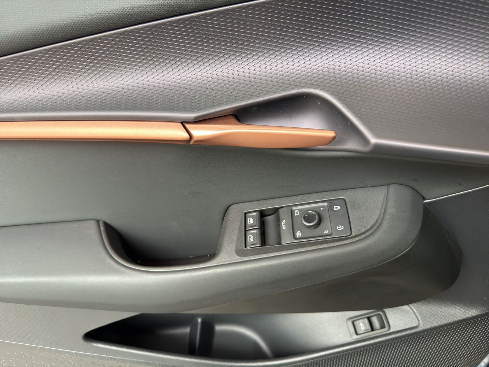 Cupra Tavascan - Bild 9