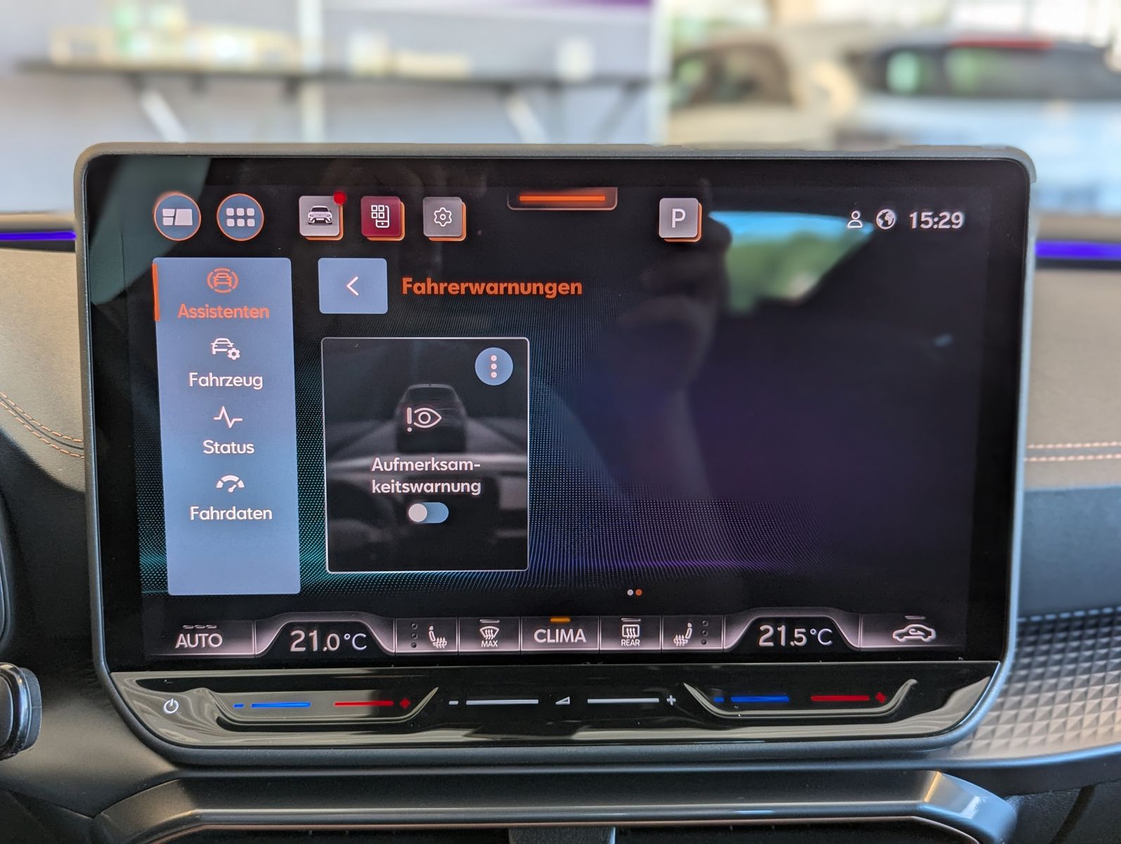 Fahrzeugabbildung CUPRA Leon 2.0 DSG Dynamic/Edge-Paket Navi AHK 5J-Gara