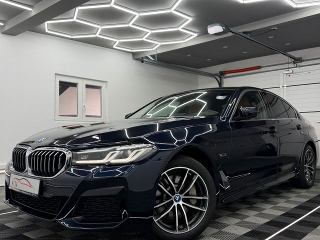 BMW 530 e M SPORT/LED/HuD/LIVE COCKPIT+/19% MwSt.