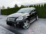 Mercedes-Benz ML 320 CDI AMG Line 4MATIC  - Mercedes-Benz ML 320: Ml320cdi