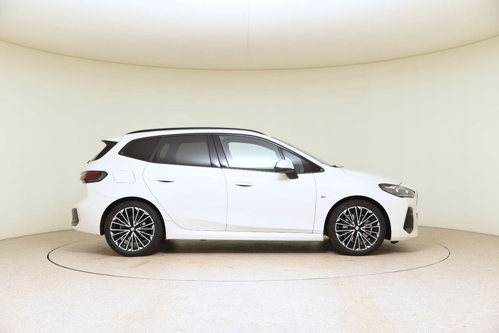 BMW 223 Active Tourer