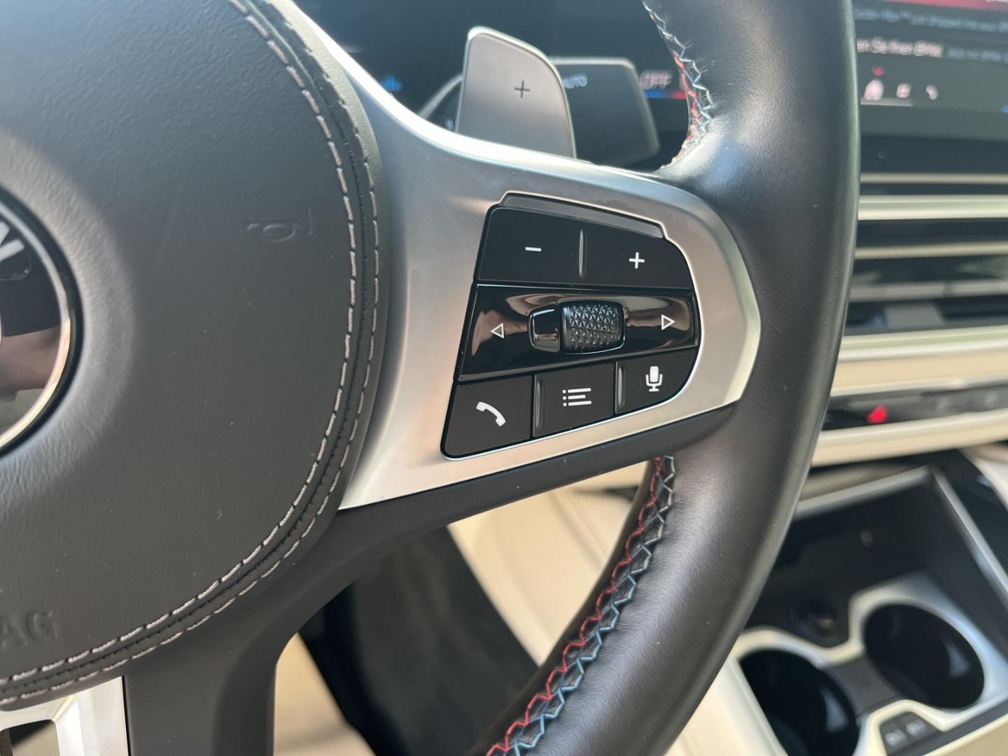 BMW X6 M60 i xDrive/M Sport Pro/StandHZG/AHK/Leder