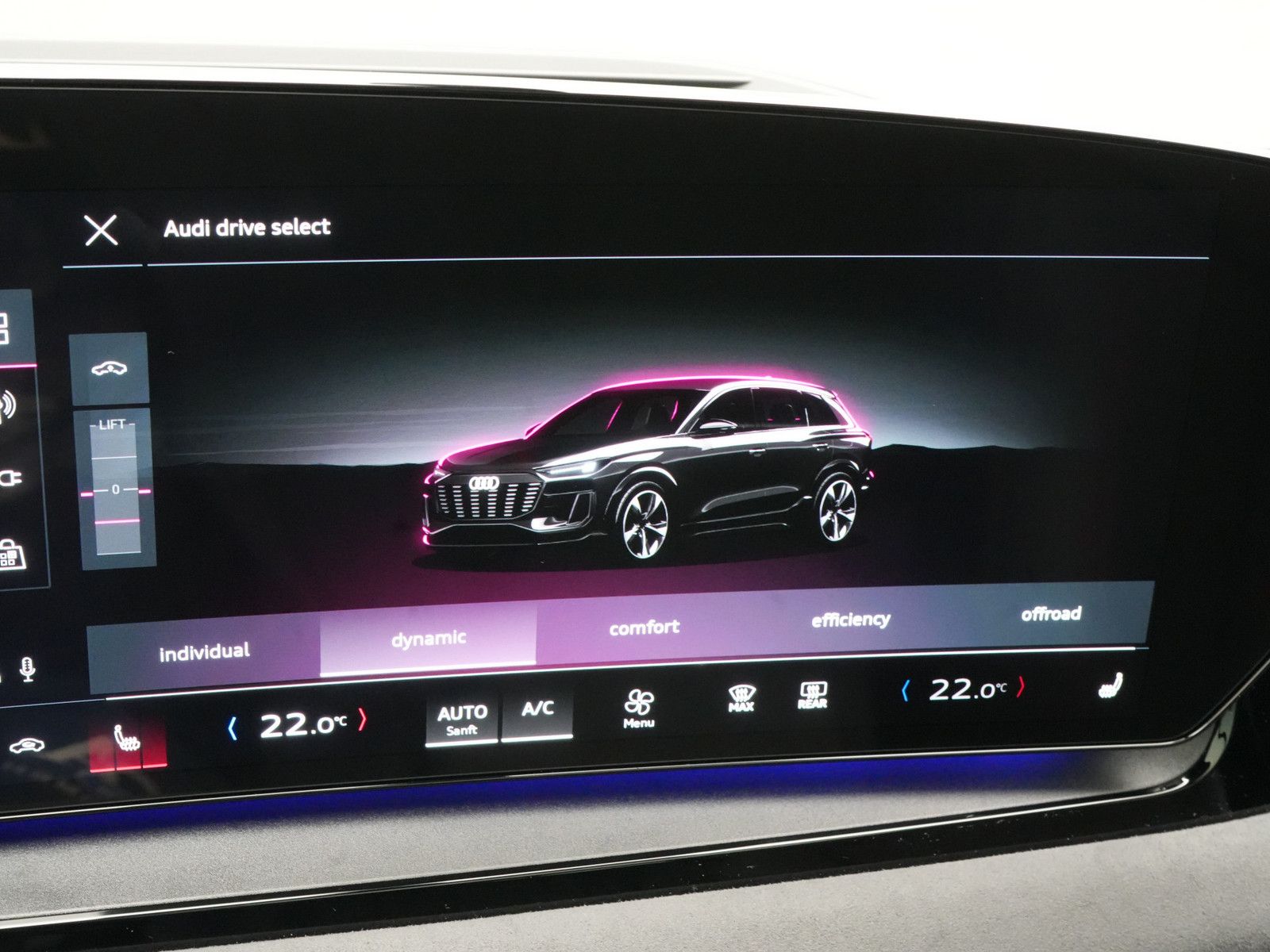Audi SQ6 e-tron - Bild 24