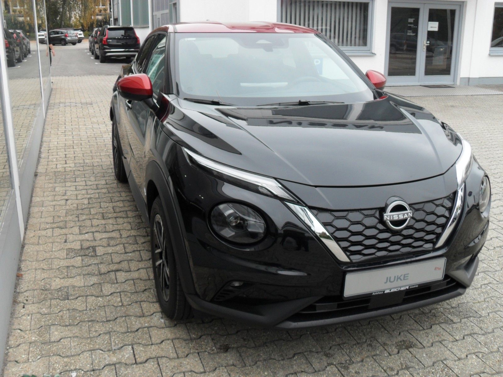 Fahrzeugabbildung Nissan Juke 1.6 Hybrid  N-Connecta