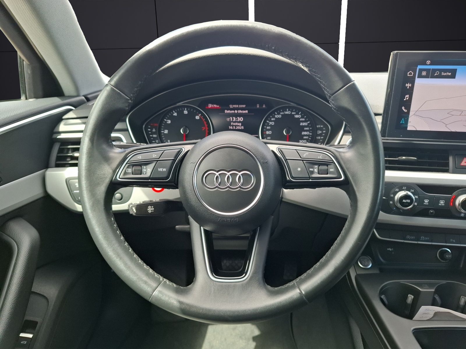 Fahrzeugabbildung Audi A4 Avant 35 TFSI S-tronic Navi GRA PDC SH LM