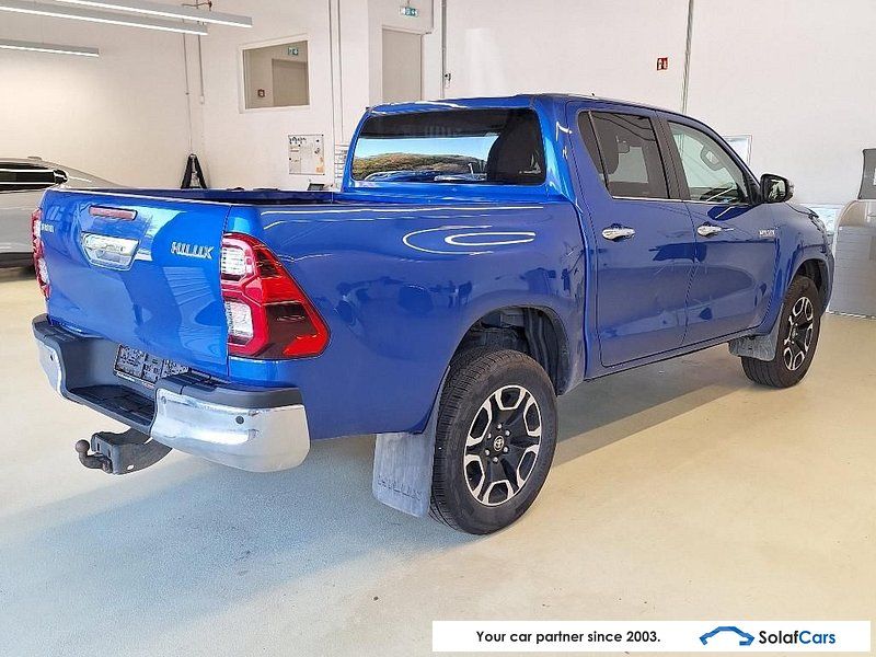 Toyota Hilux 2.4 D-4D 4x4 Comfort 5PL LED Navi Klima P imagem 3