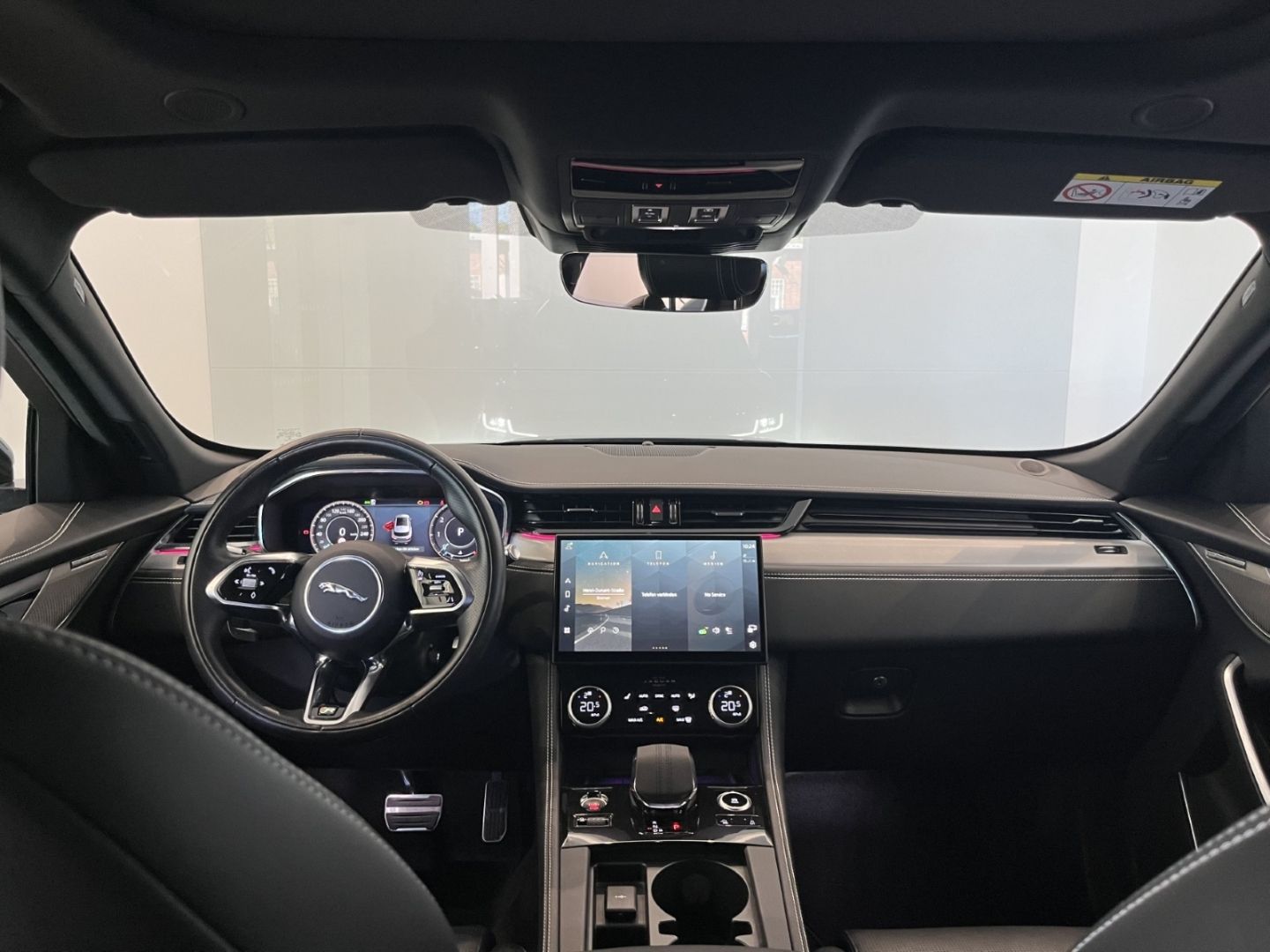 Jaguar F-Pace - Bild 4