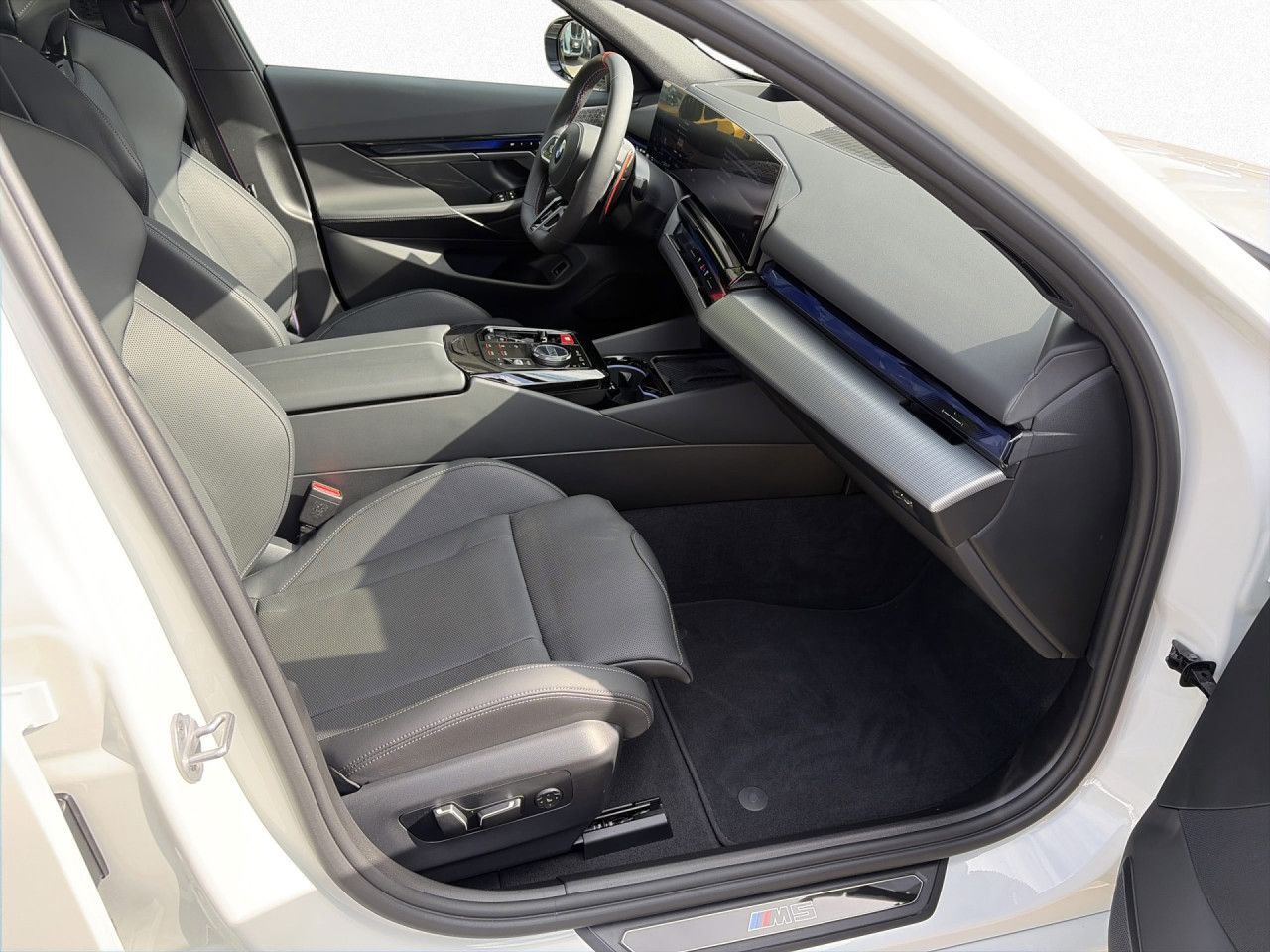 BMW M5 - Bild 12