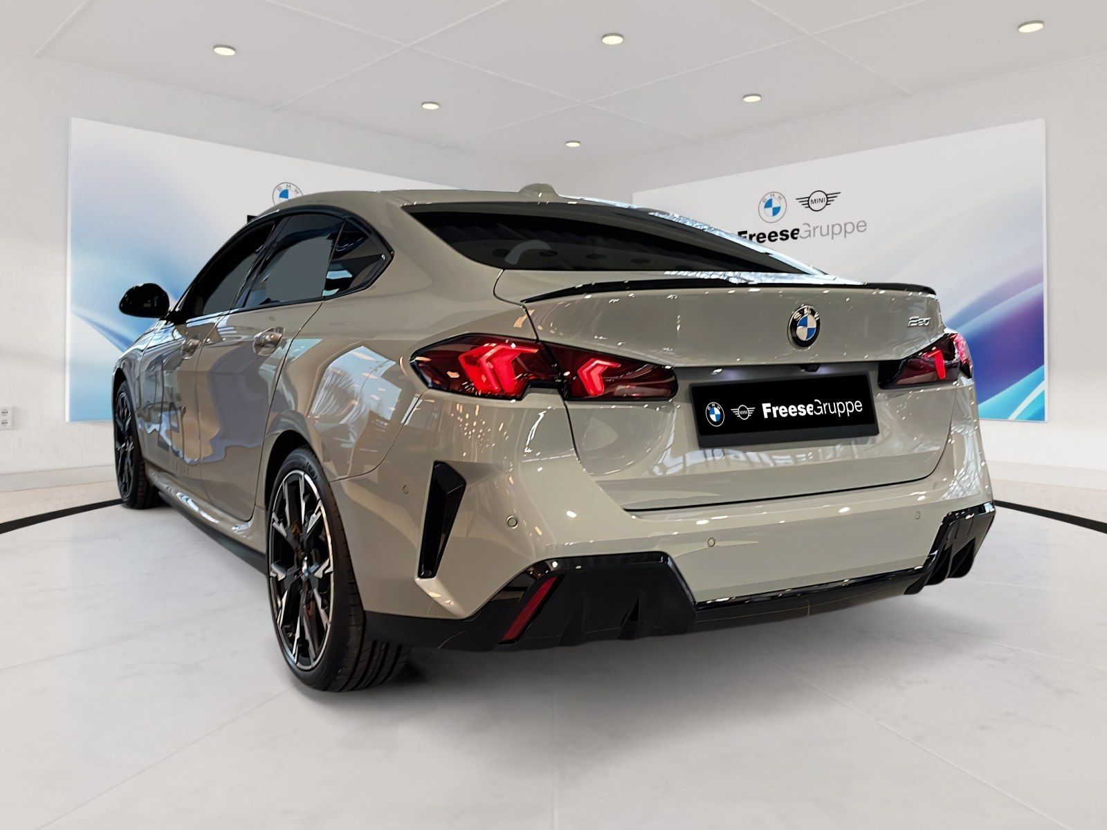 BMW 220 Gran Coupé - Bild 4