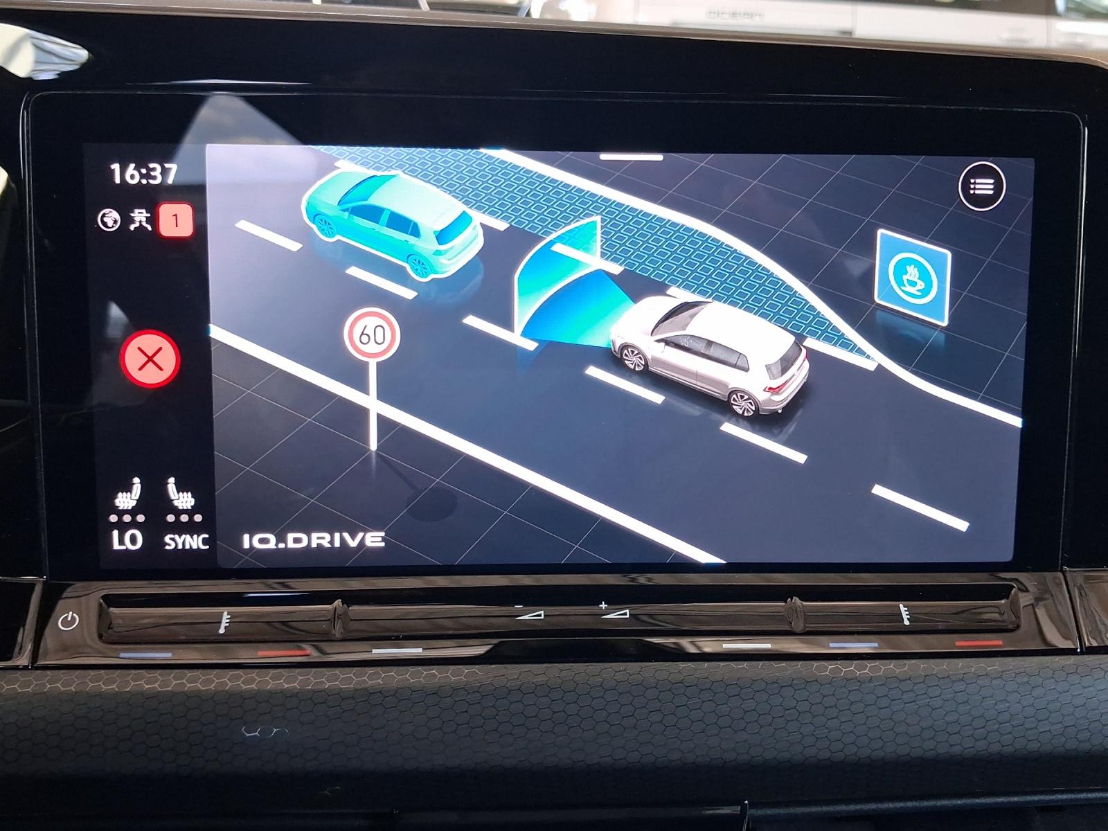 Volkswagen Golf VIII 2.0 l TSI DSG GTI Lane-Assist, LED plu, миниатюра 22