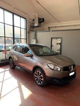 Nissan Qashqai 2.0 dCi n-tec 7 posti 4wd - Nissan Qashqai N-TEC mit Diesel-Antrieb