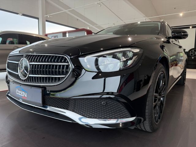 Mercedes-Benz E 300 de T Avantgarde *HuD*360°*WIDESCREEN*
