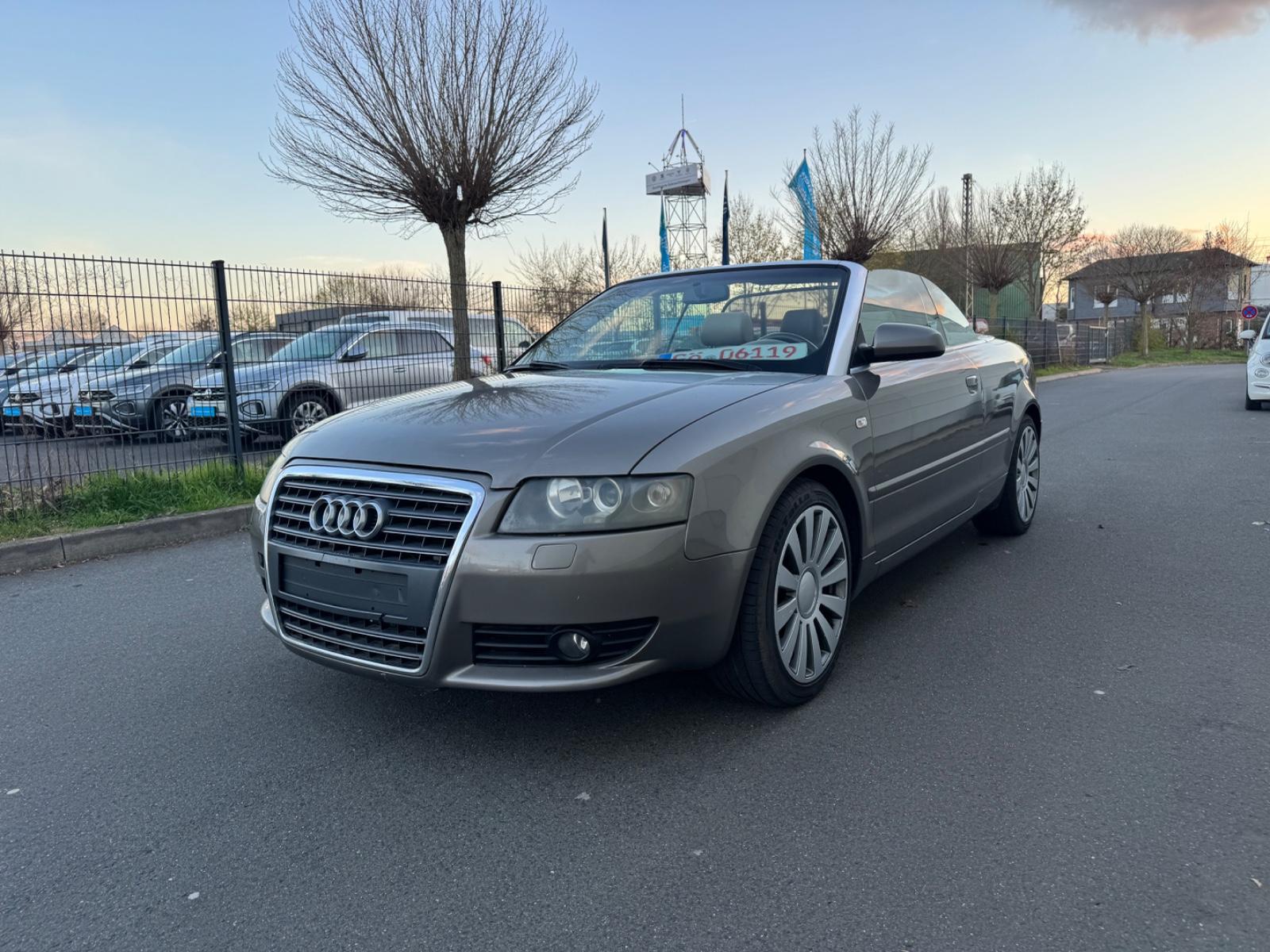 Audi A4 2.5TDI Cabriolet Cabrio Automatik TÜV NEU TOP