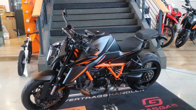 KTM 1390 Super Duke R EVO *Inspektion NEU*