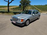 Mercedes-Benz Mercedes W124 260e - Mercedes-Benz 260: W124 260e