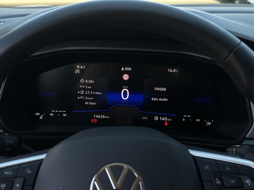 Fahrzeugabbildung Volkswagen T-Cross Life 1.0 TSI 70KW 5-Gang,Navi,GJR, IQ.DR