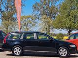 Volvo V50 Kombi 1.6 D Kinetic /Ahk/Shz/Scheckheft gepf - Volvo V50 Gebrauchtwagen