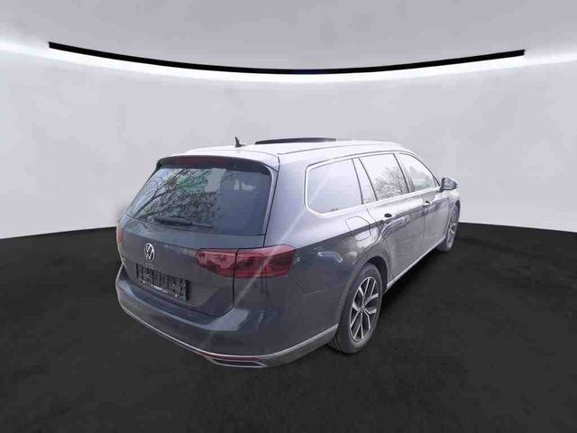 Passat Variant 1.4 GTE R-LINE LED+KAMERA+PAN+DCC