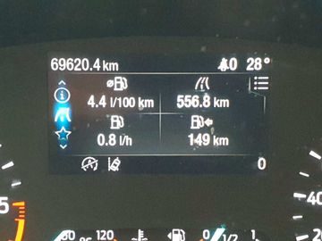 Ford Kuga - 11