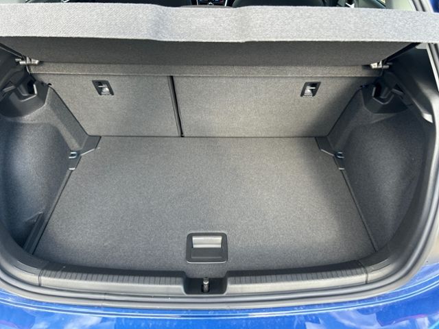 Fahrzeugabbildung Volkswagen Polo 1.0 TSI LIFE IQ.DRIVE LANE-ASSIST TRAVEL-AS