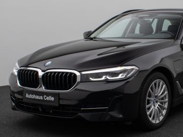 Fahrzeugabbildung BMW 530e xD Tour Pano ACC Kamera360° Sportsizt