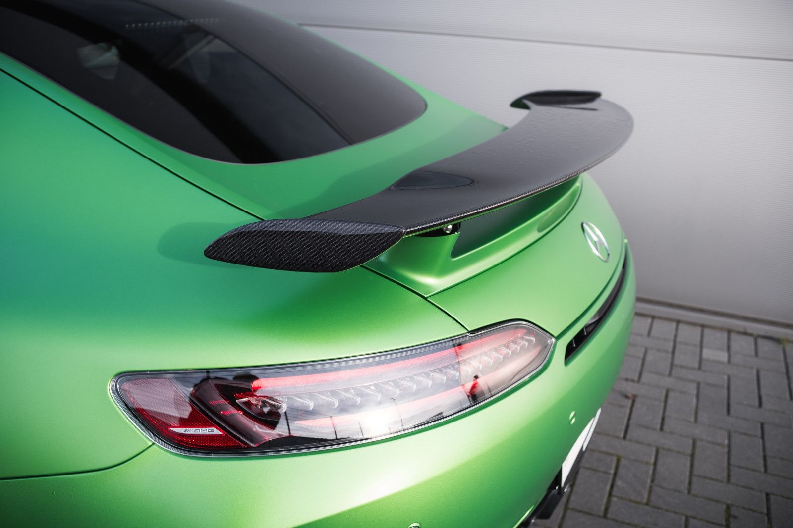 Fahrzeugabbildung Mercedes-Benz AMG GT R Coupe-erst 1.900km.-Park-Paket