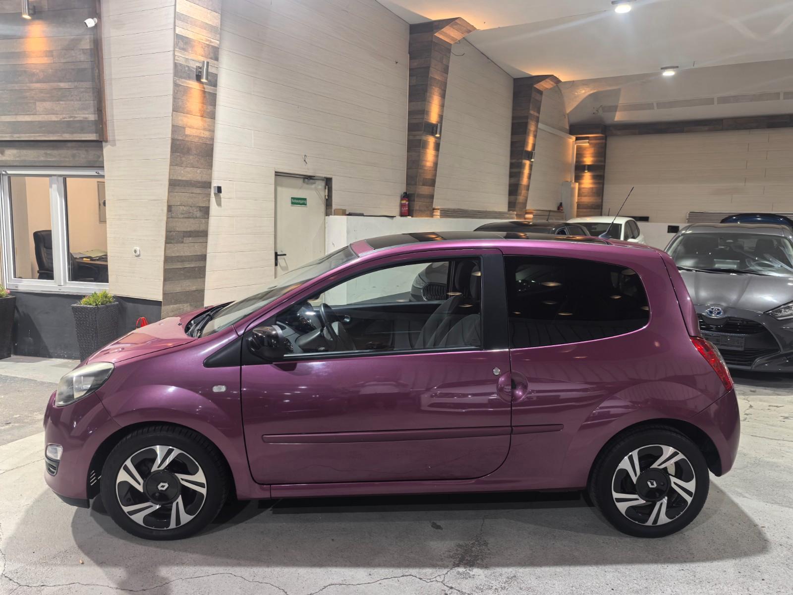Renault Twingo Pano/Schiebedach/Zahnriemen+Wp neu