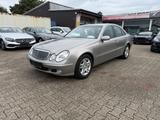 Mercedes-Benz E 240 AUTOMATIK 2.HD Xenon Sitzhz Alus PDC vo+ht - Mercedes-Benz E-Class aus 2005