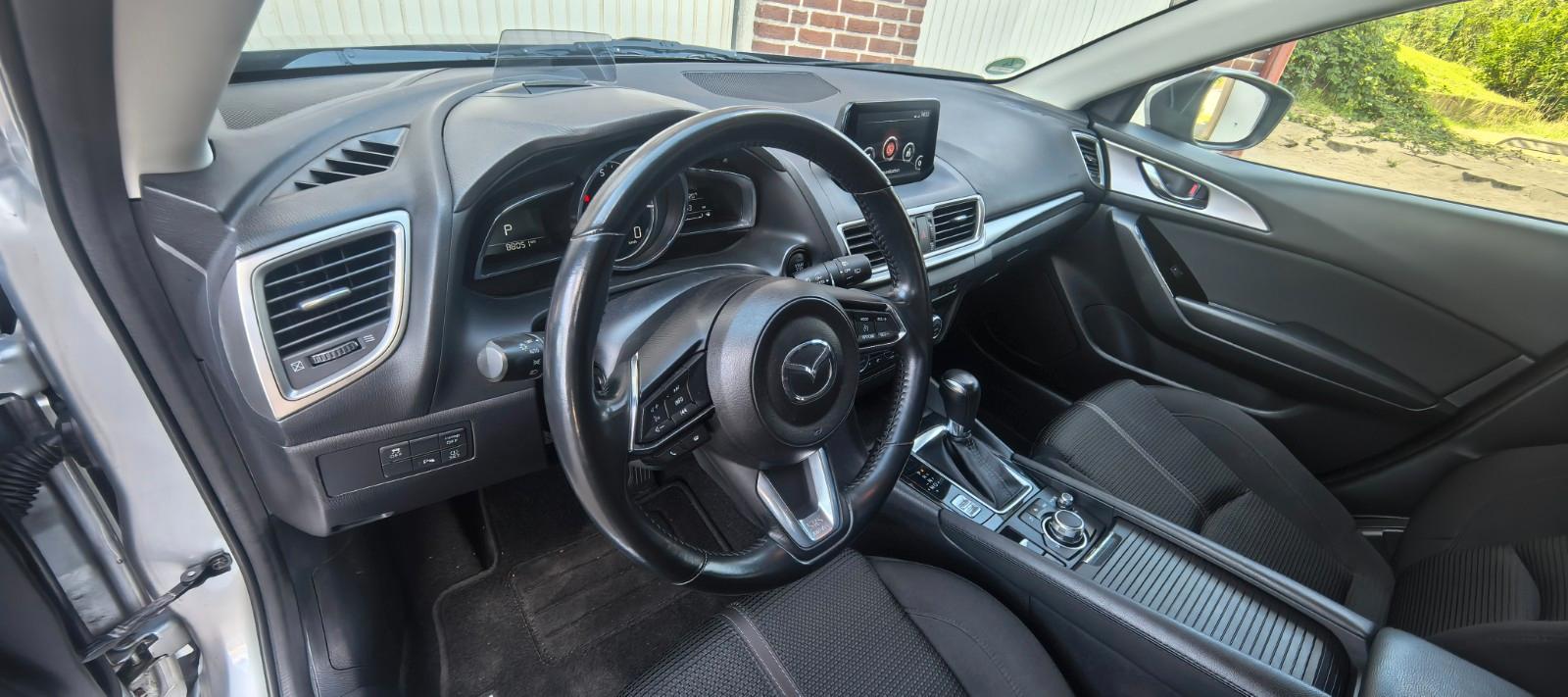 Mazda 3 Lim. Exclusive-Line Navi/LED/Head Up