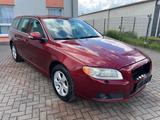 Volvo V70 Kombi Momentum - rote Volvo V70