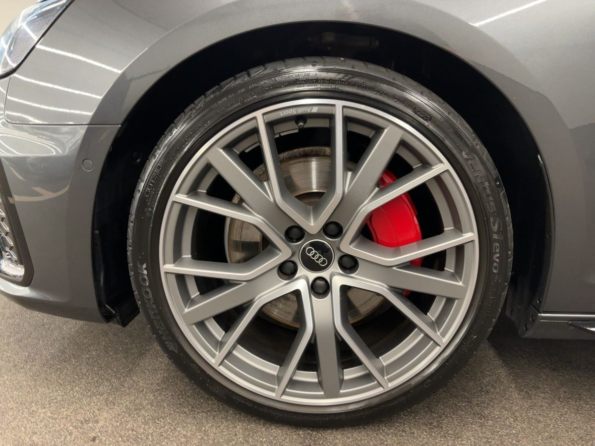 Audi A4 - Bild 17
