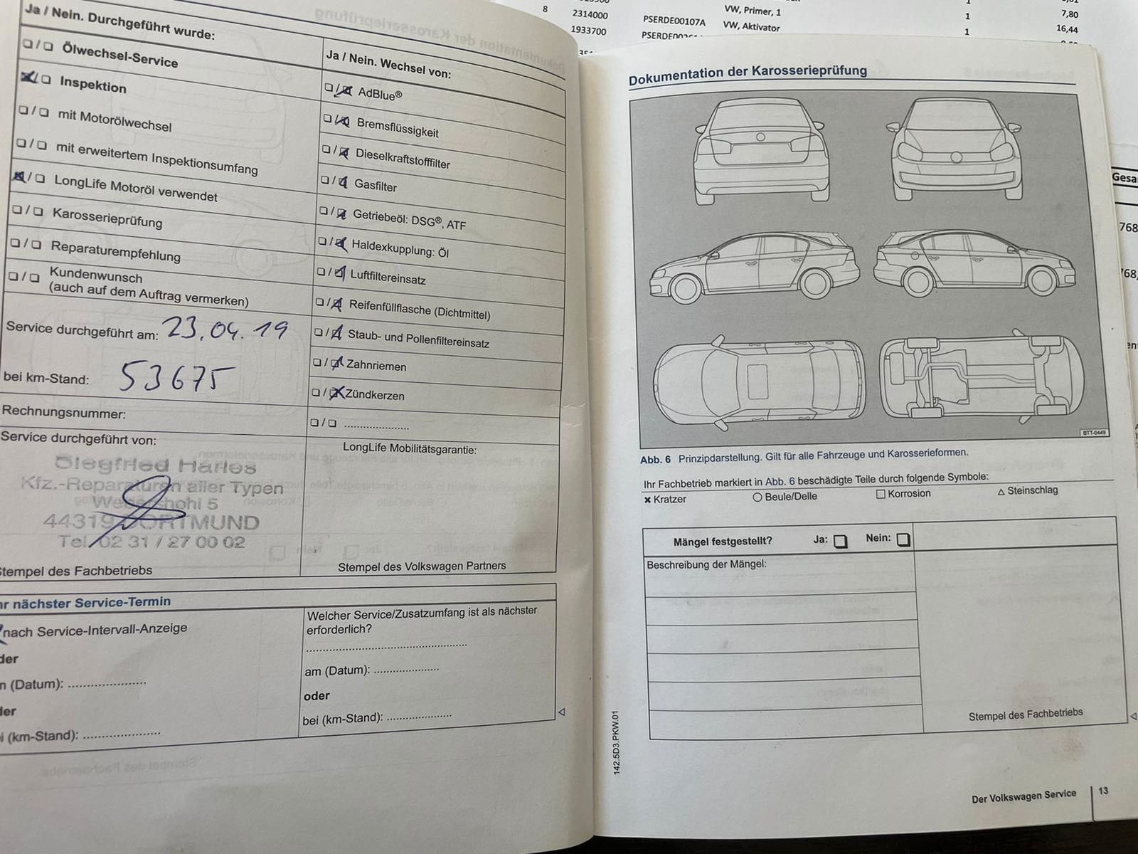 Fahrzeugabbildung Volkswagen Golf VII GTI  DSG 323 PS NAVI Bi-XENON PDC 8xALU