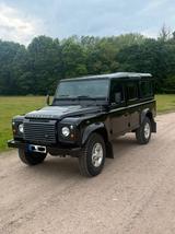 Land Rover Defender 110 TD4 Station Wagon E E - gebrauchte Land Rover Defender aus dem Jahr 2015