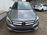 Mercedes-Benz B 180 CDI/Sport-Paket/R-Kamera/PDC/Bi-Xenon - Mercedes-Benz B 180: Cdi Sport