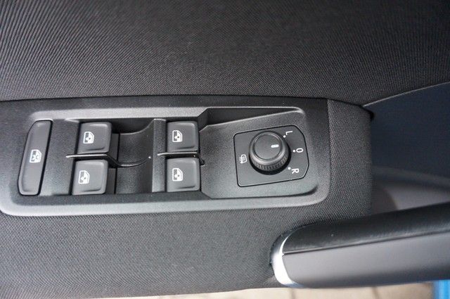 Fahrzeugabbildung Volkswagen Touran (5T1)(04.2015->) Comfortline BMT/Start-St