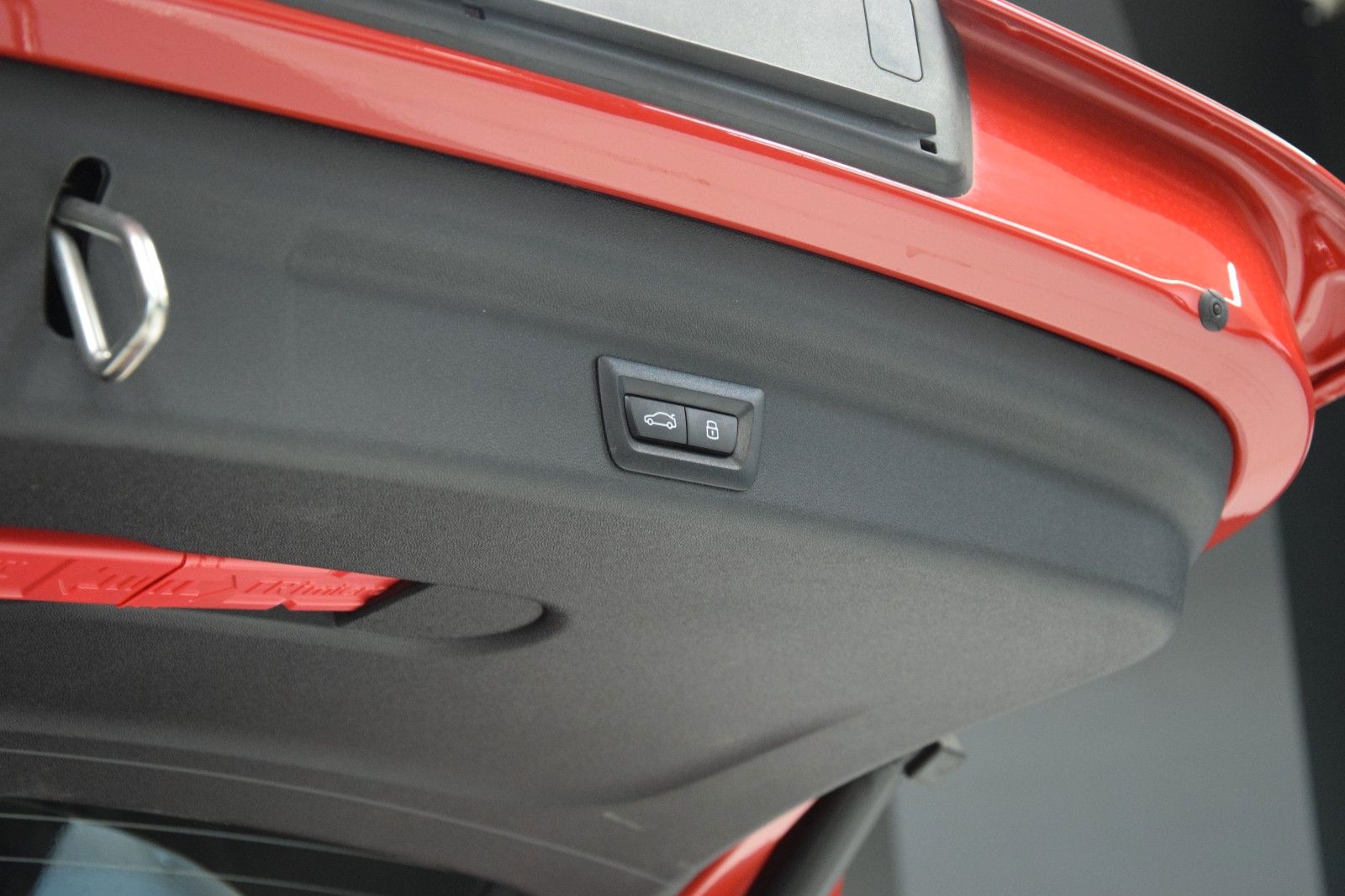 Fahrzeugabbildung MINI Countryman C John Cooper Works Trim L-Paket Pano