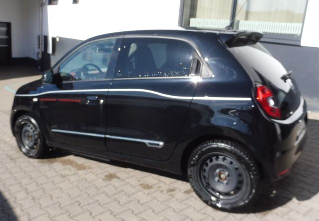 Renault Twingo Techno Electric, 8-fach bereift