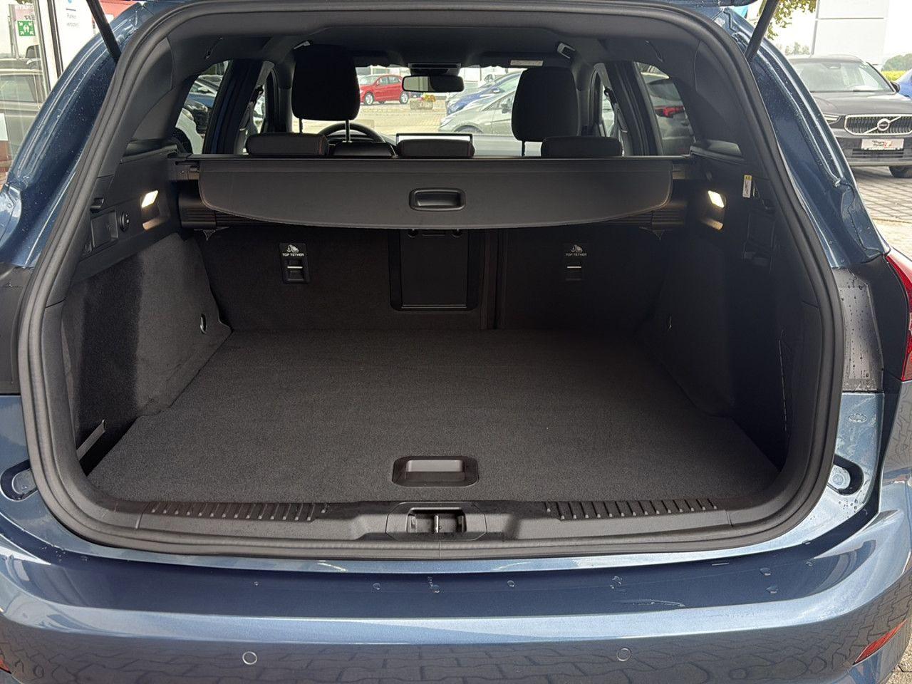 Ford Focus ST-Line X 1.0 EcoBoost MHEV LED Kamera AHK