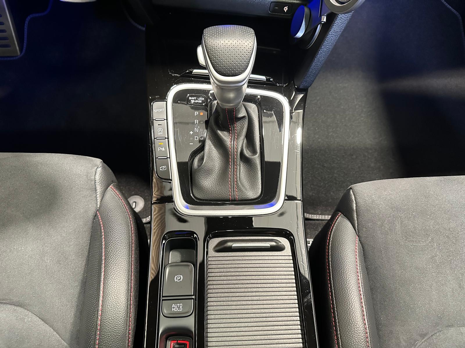Kia ProCee'd 1.6 T-GDI DCT GT Pano|Maxton|Bastuck|Wa