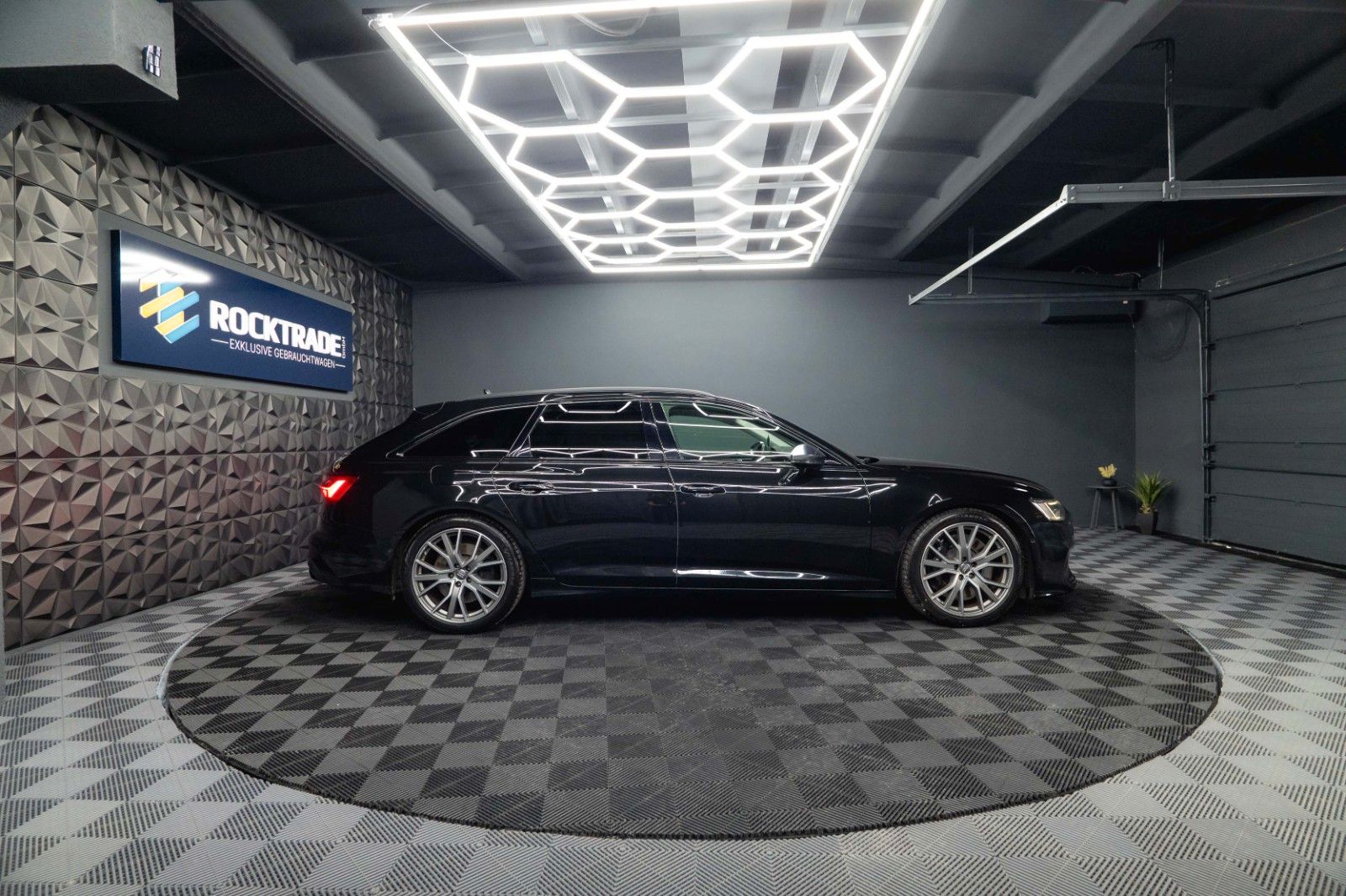 Fahrzeugabbildung Audi S6 Avant 3.0 TDI quattro *ACC*Head Up*LED*B&O*