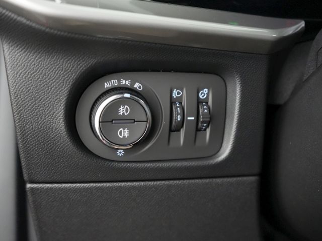 Mokka B ELEGANCE AT+NAVI+LED LICHT+RÜCKFAHRKAMER