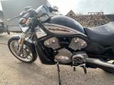 Harley-Davidson V Rod - HARLEY-DAVIDSON 2005 V ROD