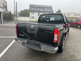 Nissan Navara Pickup Double Cab SE 4X4 - Nissan: Allradantrieb