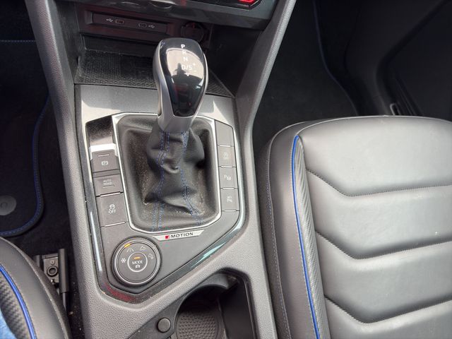 Tiguan R 2.0 TSI 4Motion AHK, Navigation, Harman