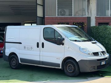 Renault Trafic - 2