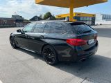 BMW 530d xDrive M-Paket Schw. Leder und Schw. Himmel - BMW 530: M Paket